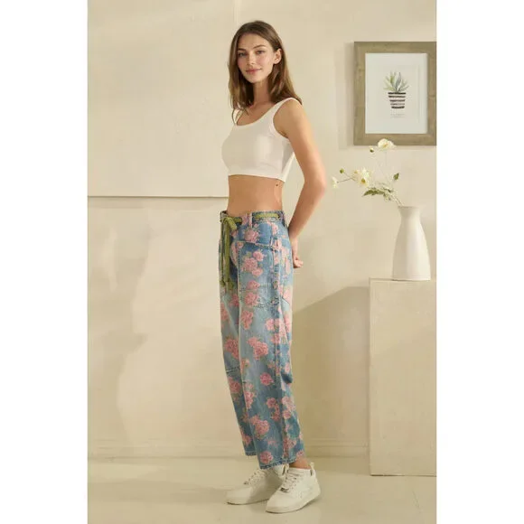 All the Roses Barrel Jeans - Picture 3 of 6